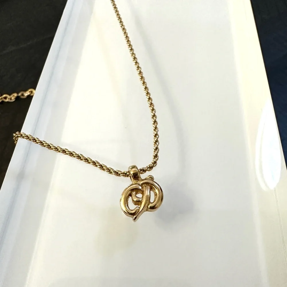 ❌SOLD❌ 💎 Christian Dior CD Logo Pendant Necklace - Picture 8 of 12